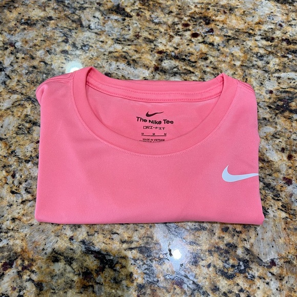 Nike dry fit shirt - Picture 2 of 8